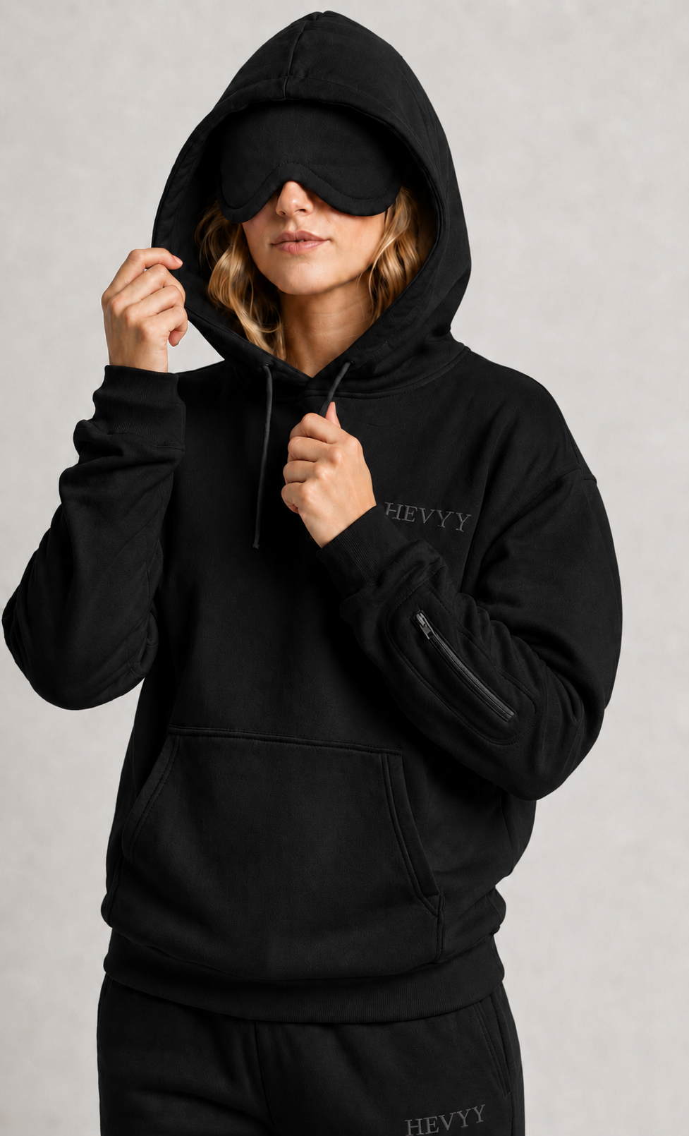 HEVYY Calm™ Travel Hoodie